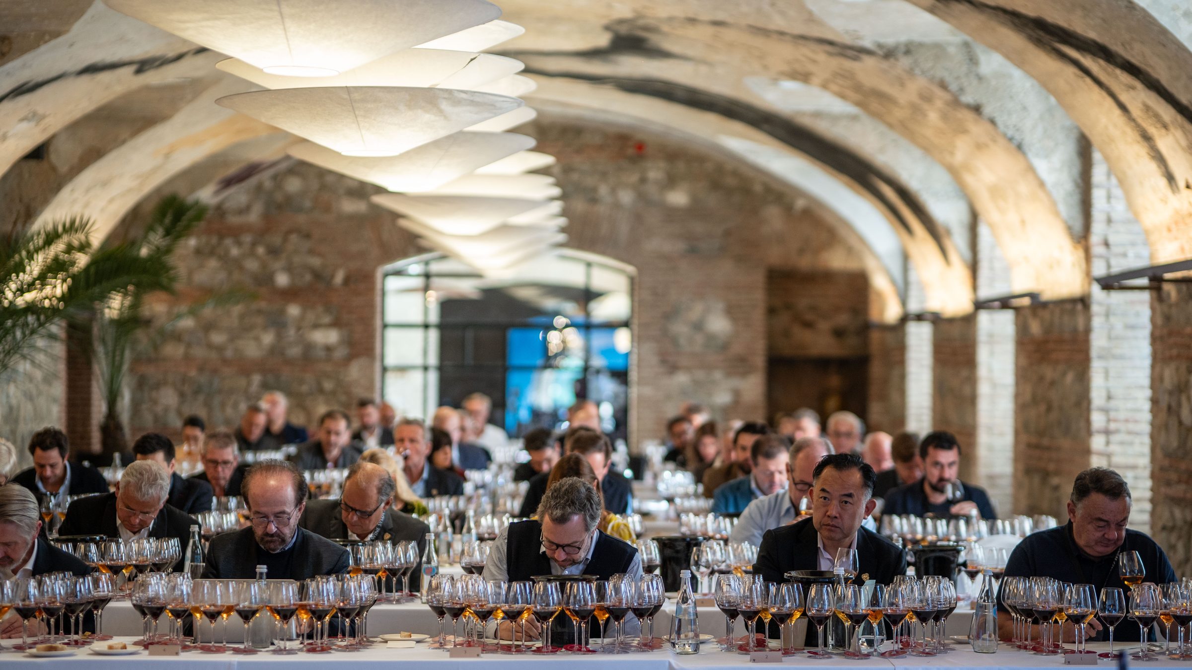 Grand Jury Du Vin tasting in the Tsinandali Estate cellar